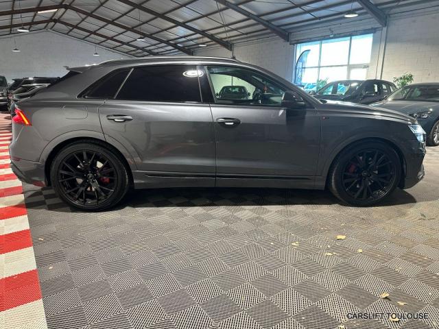 Audi Q8 image 4