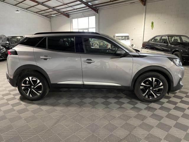 Peugeot 2008 image 9
