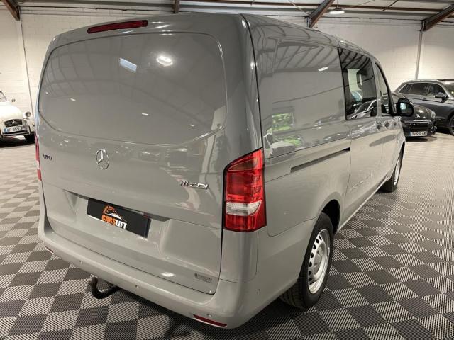 Mercedes Benz Vito image 3