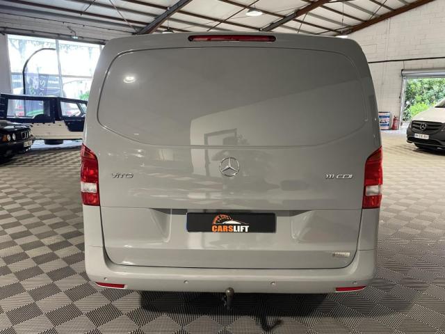Mercedes Benz Vito image 9