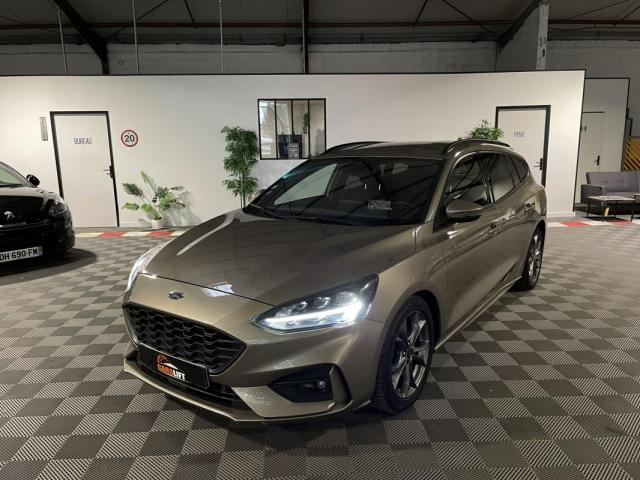 Ford Focus 1.5 150ch St Line -Boite Auto-Camera De Recul-Carplay-Sieges Chauffant-Garantie 12 Mois-