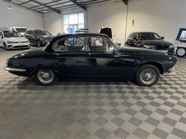 Jaguar 420 image 8