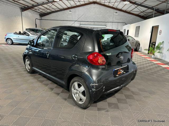 Toyota Aygo image 8