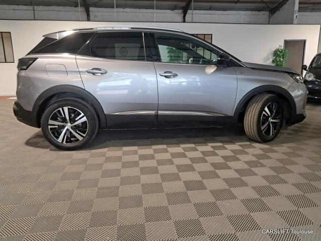 Peugeot 3008 image 2
