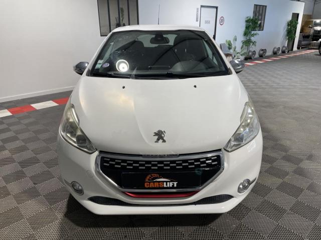 Peugeot 208 image 5