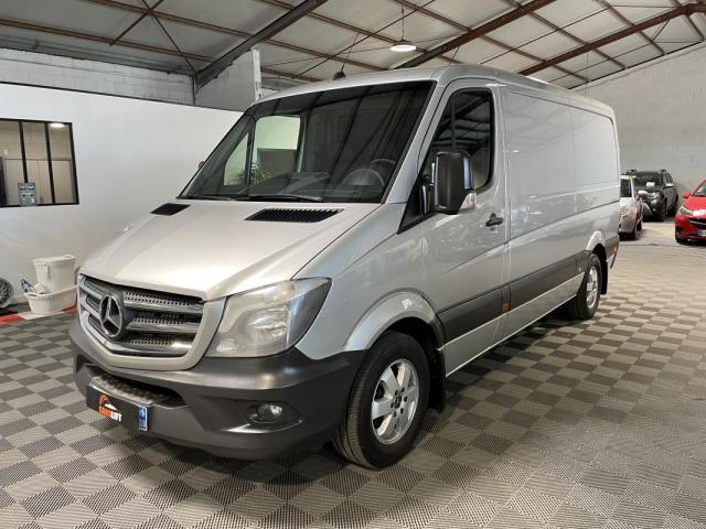 Mercedes Benz Sprinter 219 190ch 3.0 V6 - L2h1 Clim Garanti 6 Mois