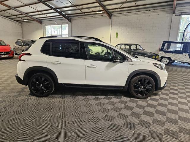 Peugeot 2008 image 2