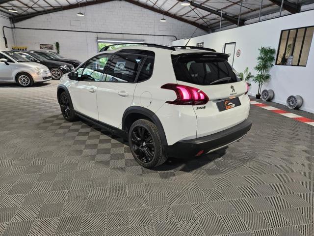 Peugeot 2008 image 3