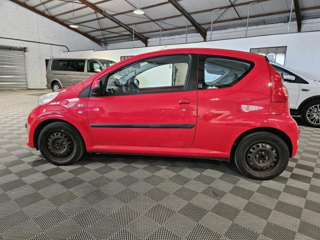 Peugeot 107 image 8