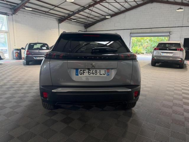 Peugeot 2008 image 1