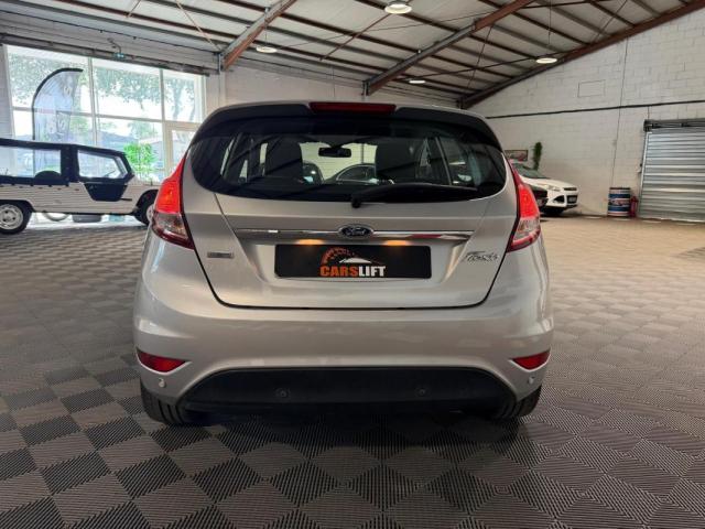 Ford Fiesta image 2