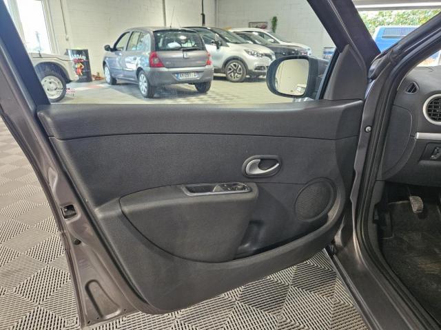 Renault Clio image 4