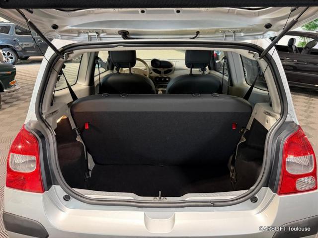 Renault Twingo image 9