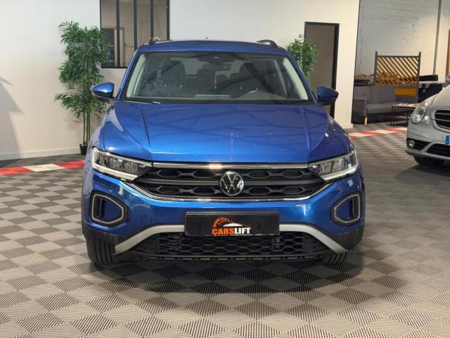 Volkswagen T-Roc image 8