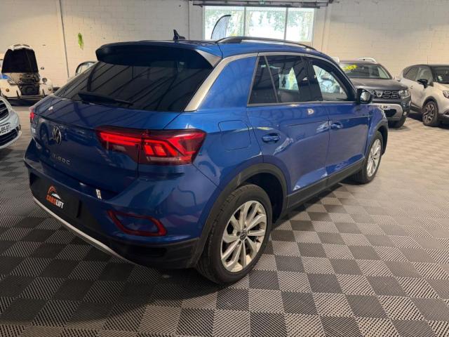 Volkswagen T-Roc image 2