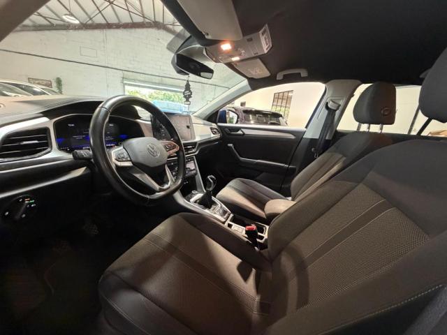 Volkswagen T-Roc image 5
