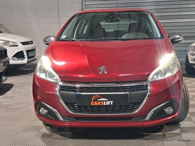 Peugeot 208 image 6