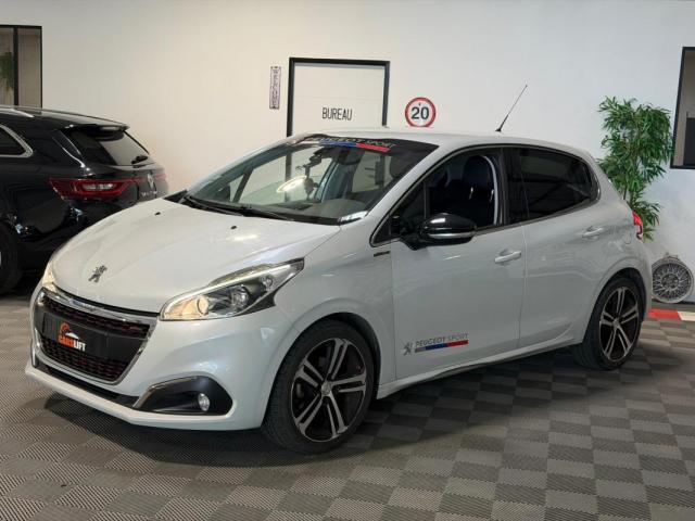 Peugeot 208 image 6