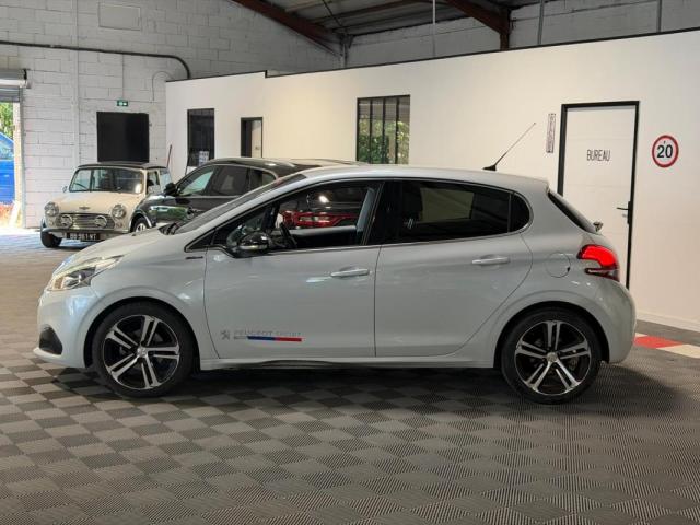 Peugeot 208 image 9