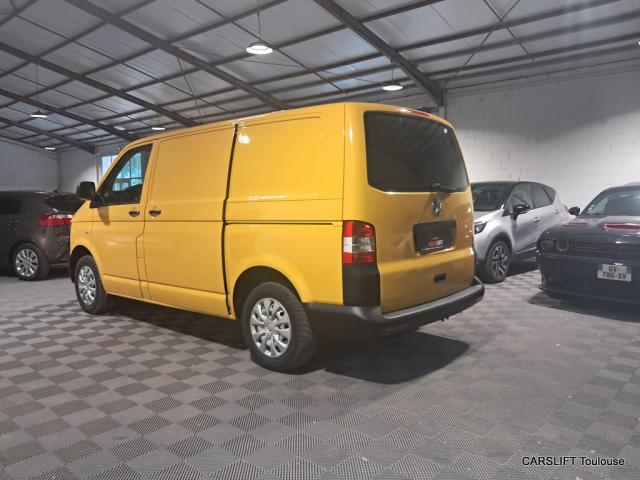 Volkswagen Transporter image 5