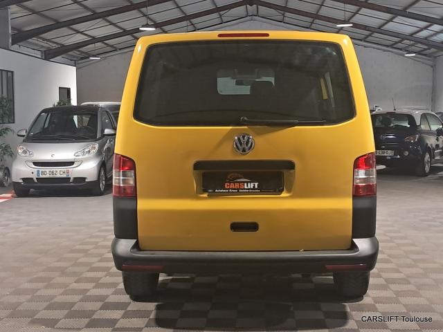 Volkswagen Transporter image 9