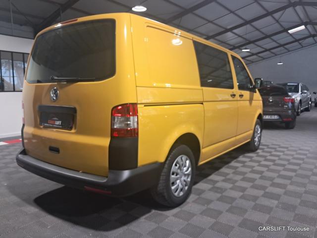 Volkswagen Transporter image 7