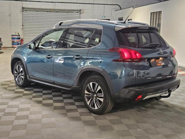 Peugeot 2008 image 1