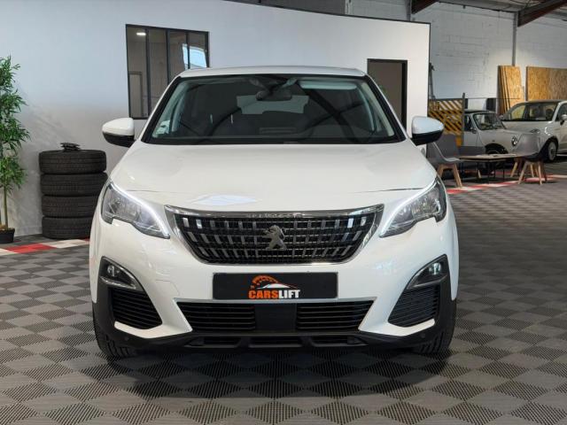 Peugeot 3008 image 2