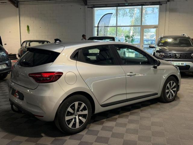 Renault Clio image 3