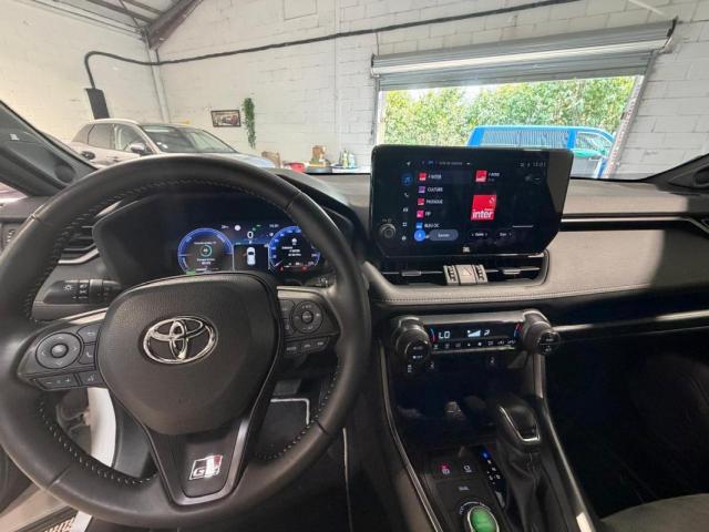 Toyota Rav4 image 5