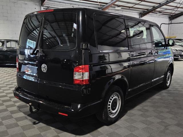 Volkswagen Transporter image 2