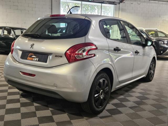 Peugeot 208 image 3