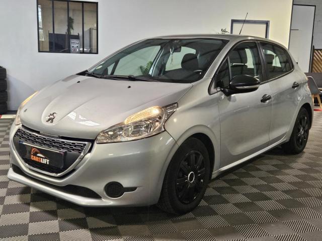 Peugeot 208 image 6