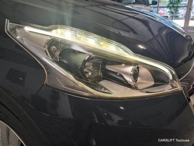 Peugeot 208 image 4