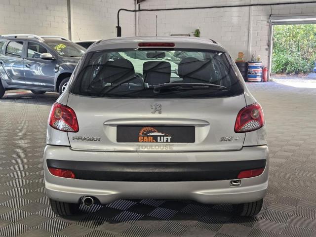Peugeot 206+ image 7