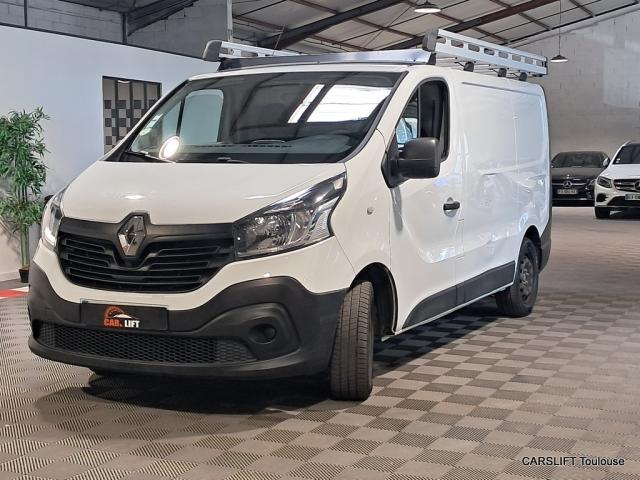 Renault Trafic image 9