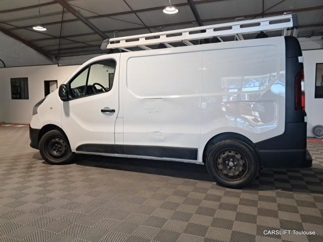 Renault Trafic image 5