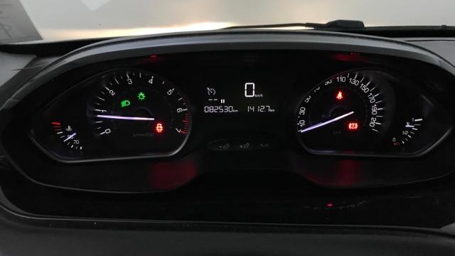 Peugeot 208 image 7