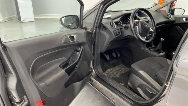 Ford Fiesta image 3