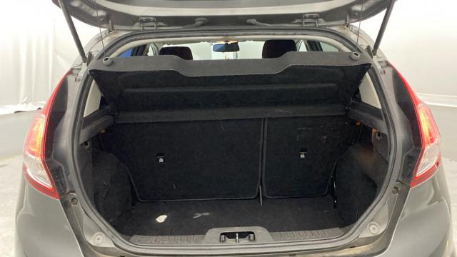 Ford Fiesta image 5