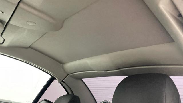 Peugeot 207 Cc image 5