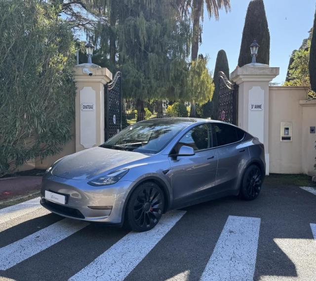 Tesla Model Y Performance Dual Motor