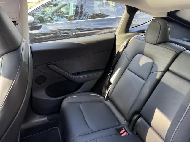 Tesla Model Y image 8