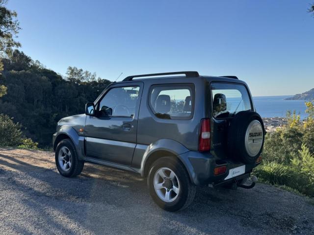 Suzuki Jimny image 6