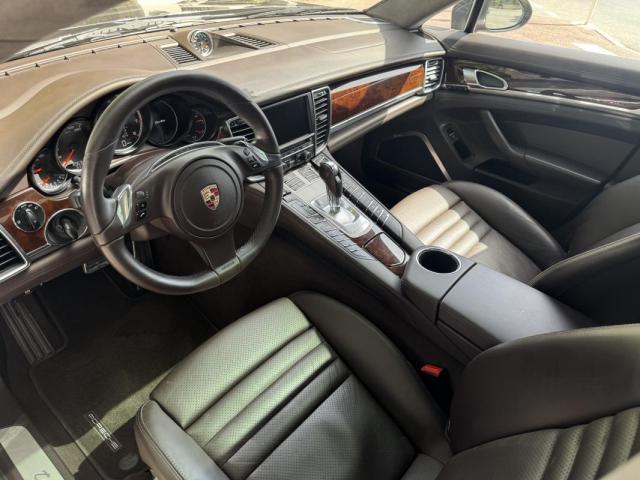 Porsche Panamera image 5