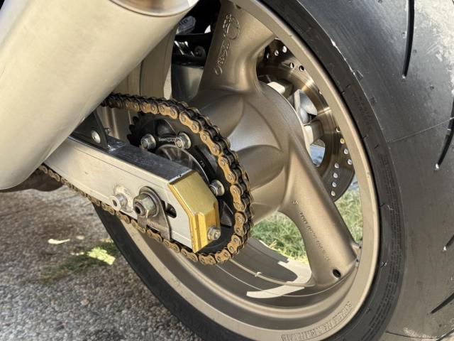 Ducati 888 image 9