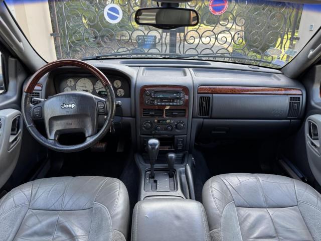 Jeep Grand Cherokee image 1