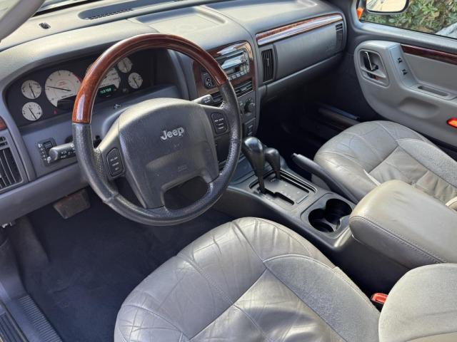 Jeep Grand Cherokee image 6