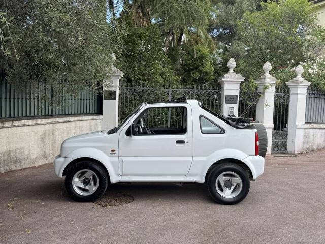 Suzuki Jimny image 9