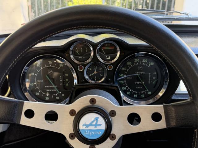 Alpine A110 image 3